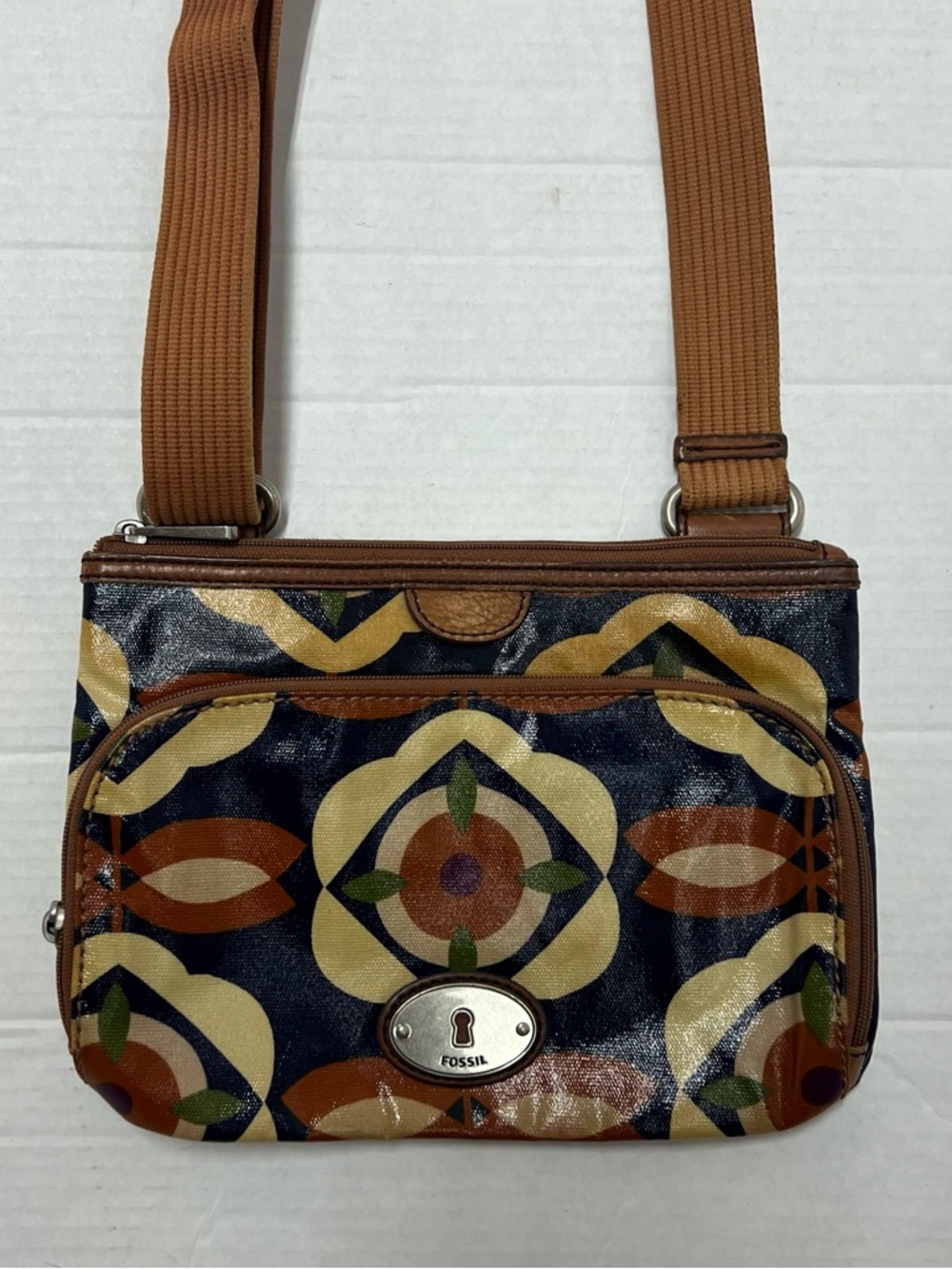 Fossil Key Per Crossbody Bag Navy Retro Vintage Print Brown Leather Trim